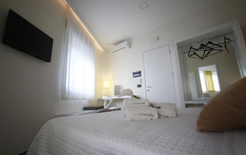 L'Essenza B&B เรจโจ ดี คาลาเบีย ห้อง รูปภาพ