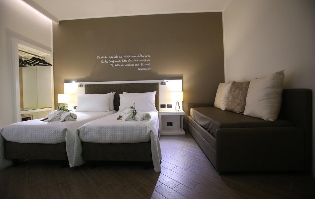 L'Essenza B&B เรจโจ ดี คาลาเบีย ภายนอก รูปภาพ